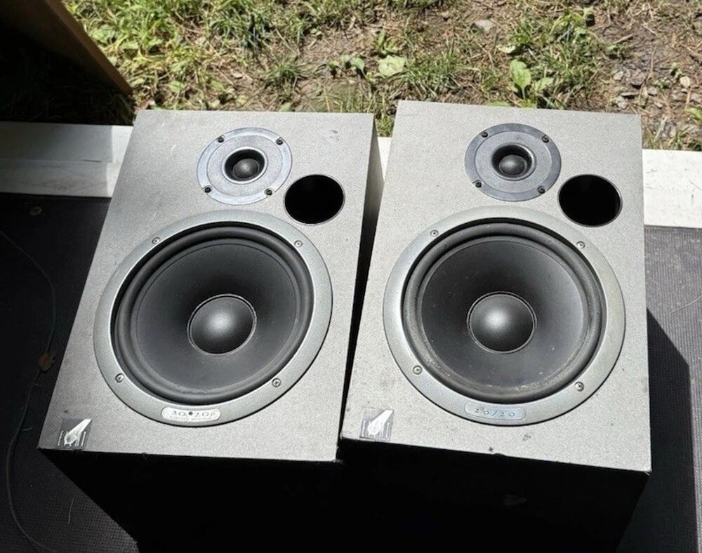 Event Electronics 20/20P Studio Monitors Black Pro Studio Turns On Heavy!